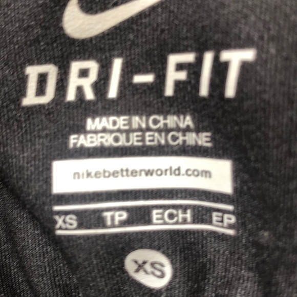 Nike Dri Fit x/small tank top with built in bra - Picture 6 of 6